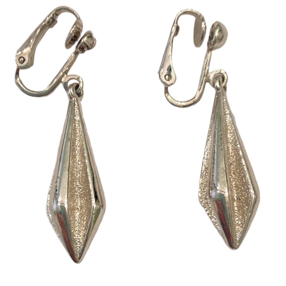 Vintage Silver Tone Triangular Shape Textured 1 I… - image 3